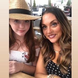 Meet your Posher, Melissa